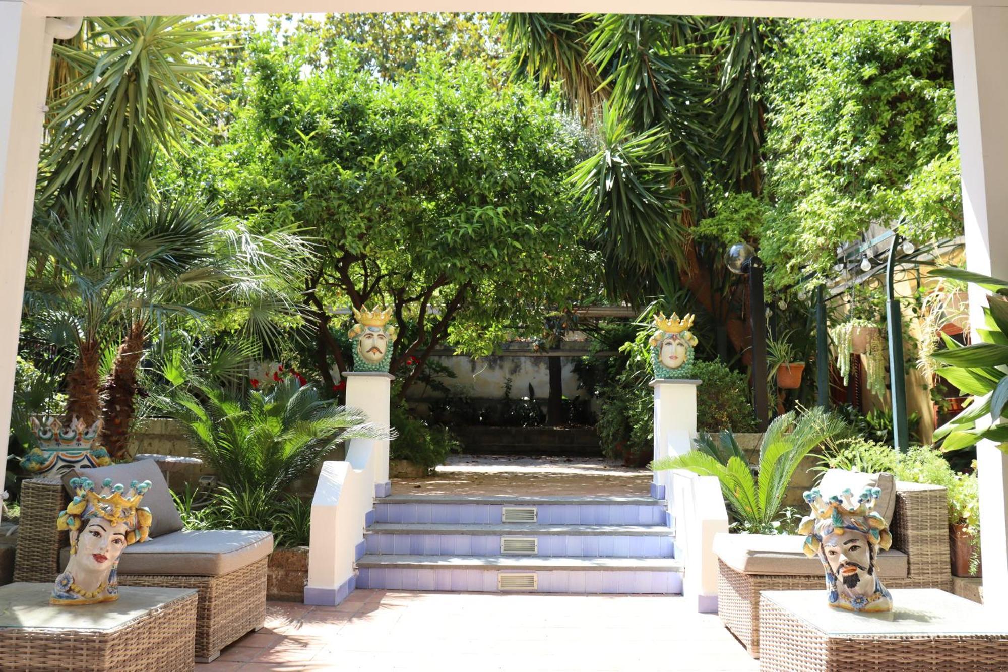 Hotel Paradiso Castellammare di Stabia Exterior foto